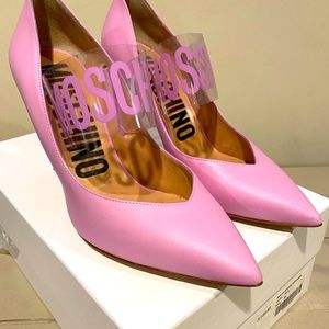 EUC Moschino Pink Logo Pumps, 38